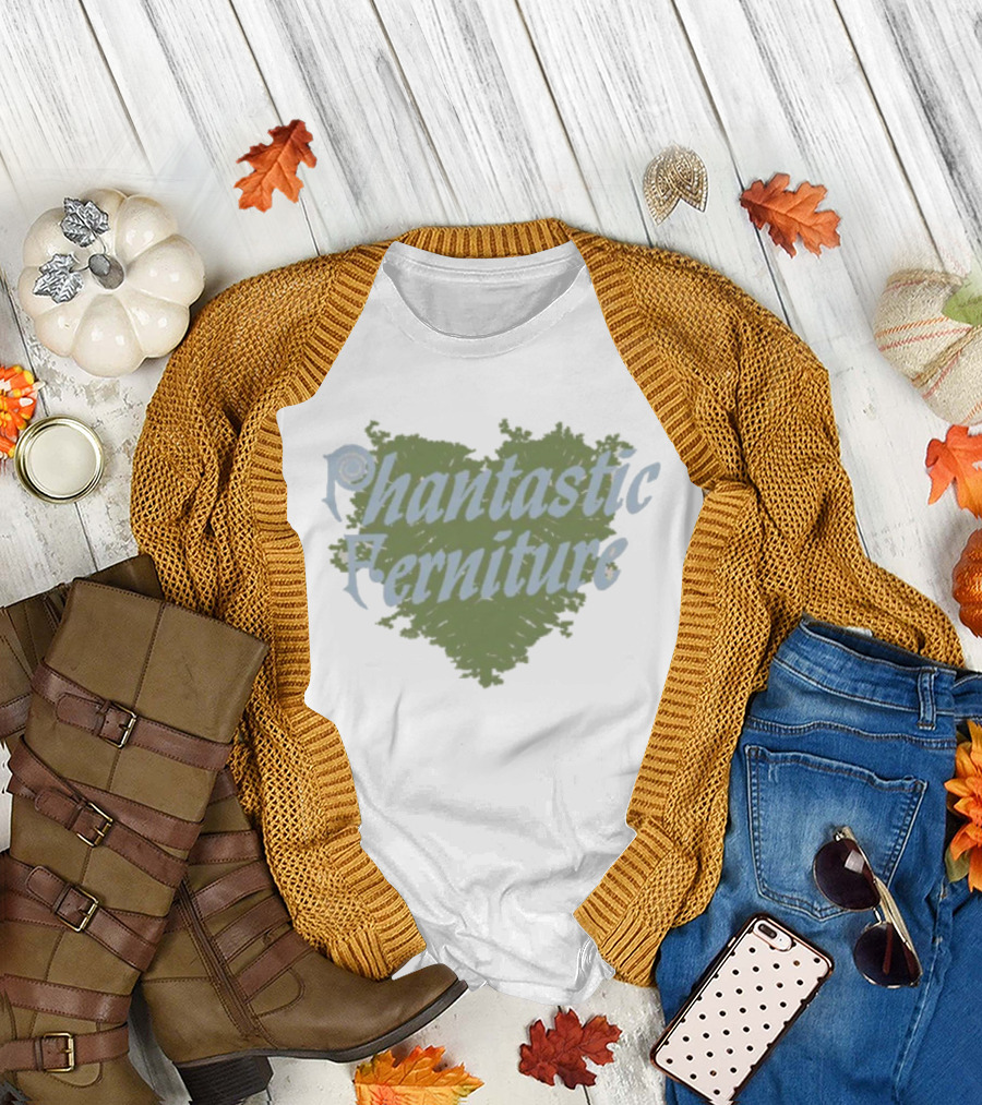 Phantastic Ferniture Green Heart Textured Lettering T-Shirt