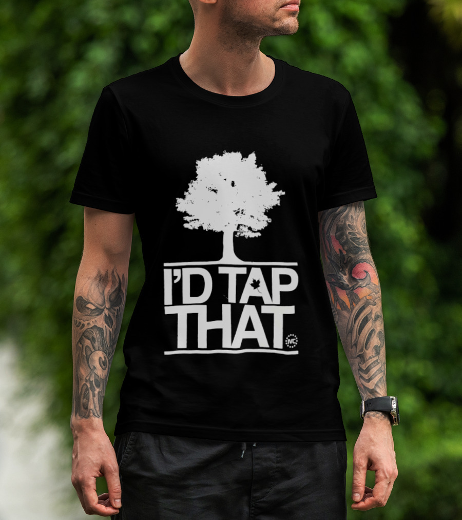 Tree I'd Tap That Pun With Maple Leaf T-Shirt