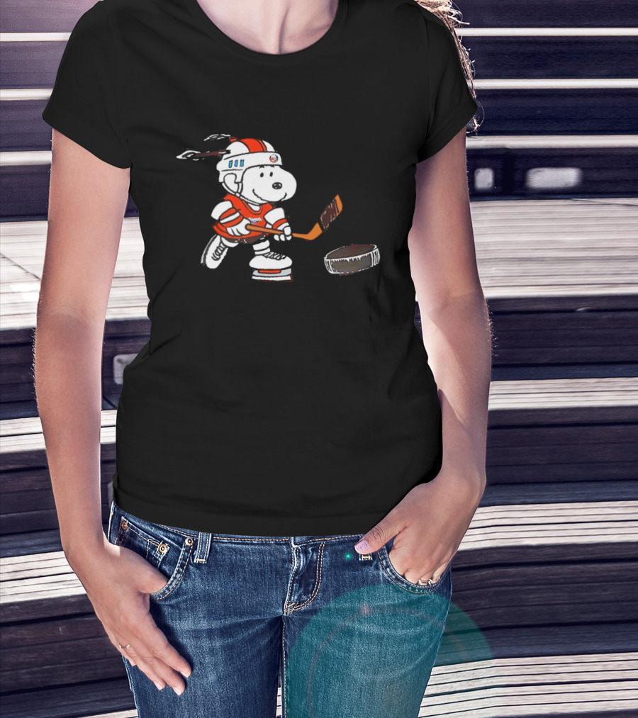 New York Islanders Peanuts Snoopy Hockey Night 2026 T-Shirt