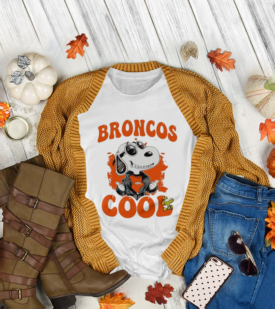 Snoopy Denver Broncos Cool Peanuts Character NFL Fan T-Shirt