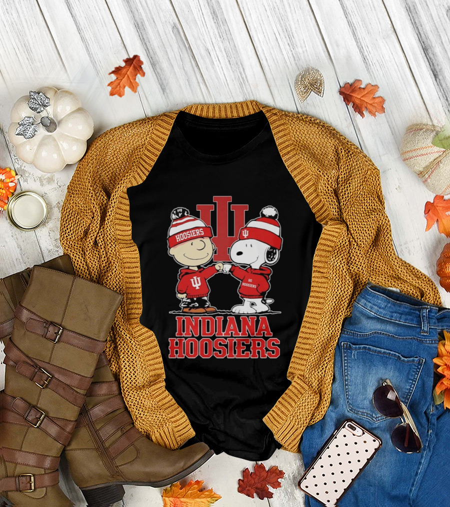Indiana Hoosiers Snoopy Woodstock Fist Bump Football Outfit T-Shirt