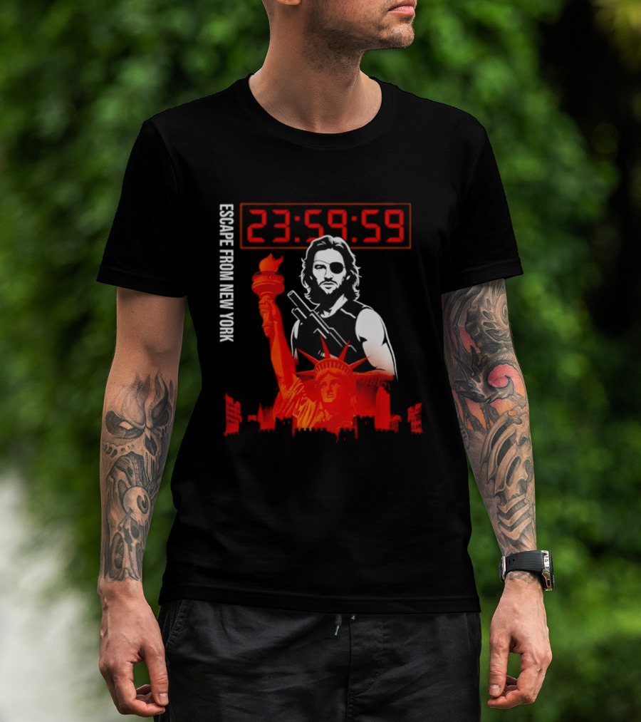 Escape From New York Snake Plissken With Statue Of Liberty And Countdown T-Shirt