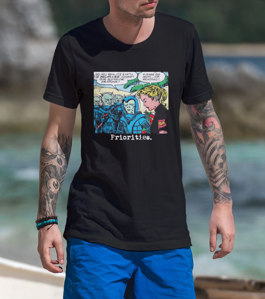 Women And Alien Priorities Please Go Away I'm Reading T-Shirt