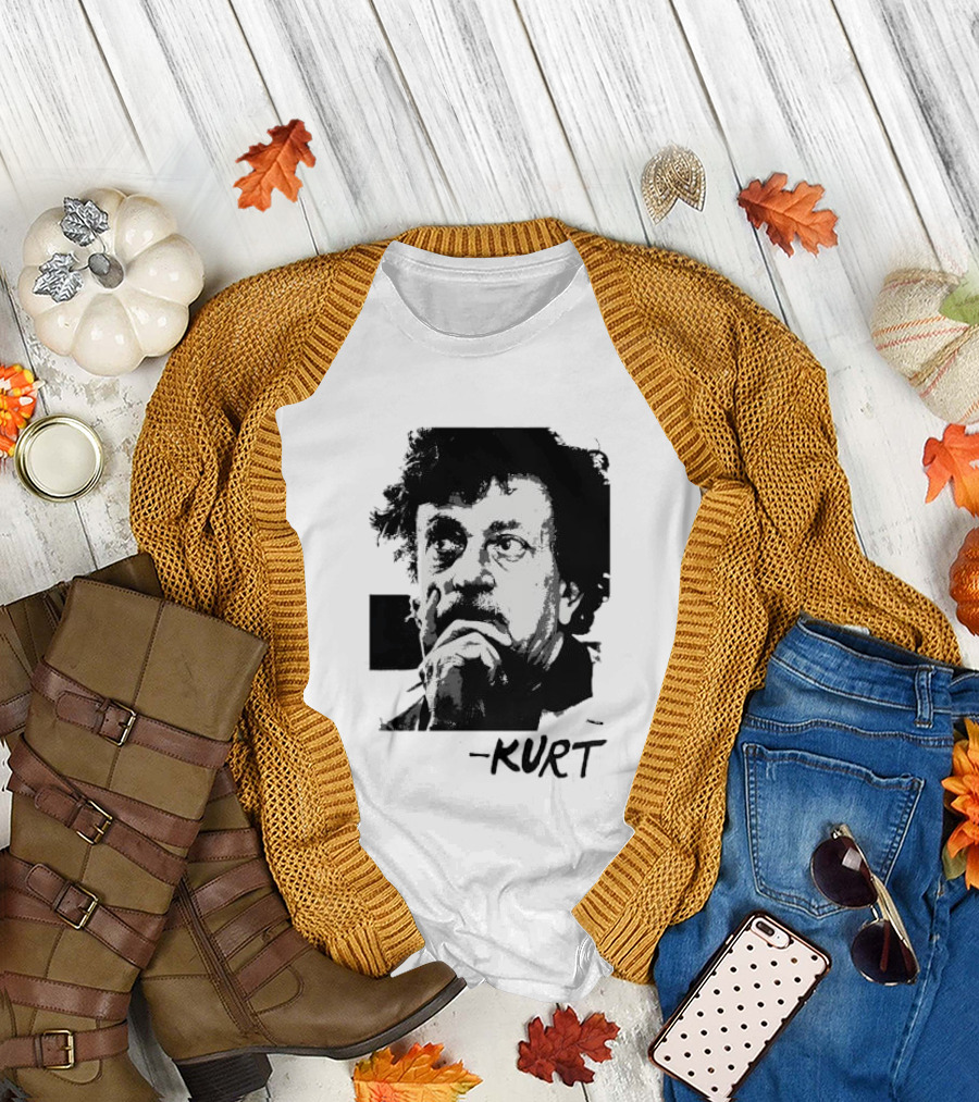 Kurt Vonnegut Vintage Portrait Signature T-Shirt