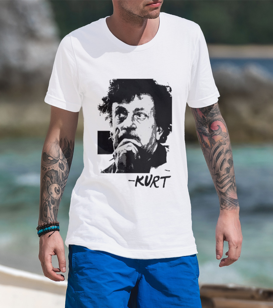 Kurt Vonnegut Vintage Portrait Signature T-Shirt