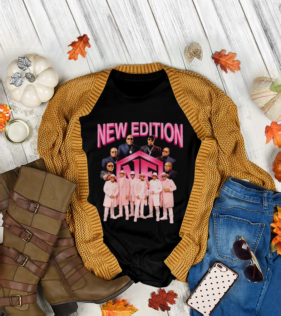 Bobby Brown Johnny Gill Ralph Tresvant Ronnie DeVoe Ricky Bell Michael Bivins New Edition NE Band Pink Outfits 90s Music T-Shirt