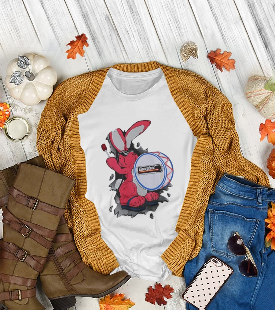 Energizer Bunny Vintage 90s Battery Drumming T-Shirt
