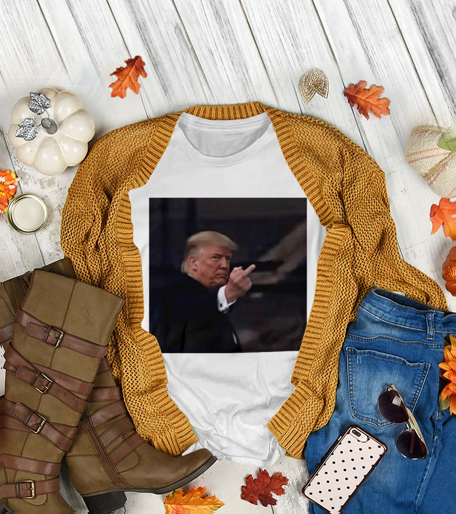 Trump Middle Finger at Heckler T-Shirt