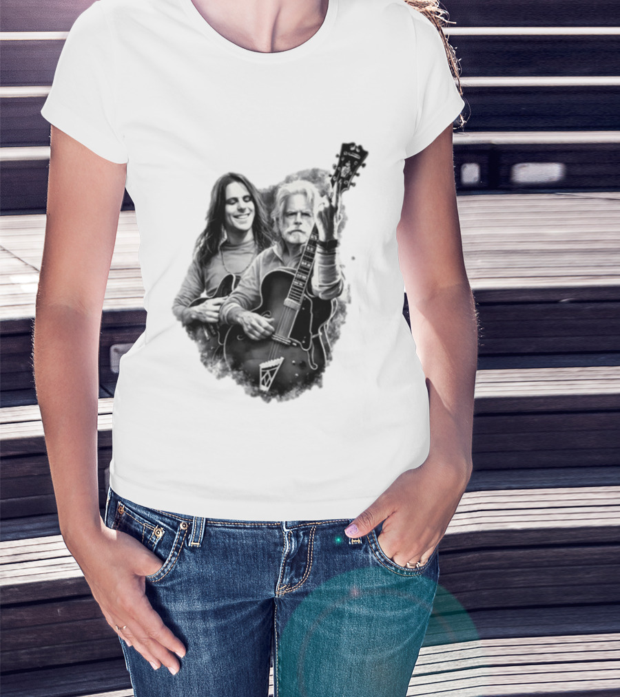 Bob Weir Grateful Dead Guitar Legend Memorial T-Shirt