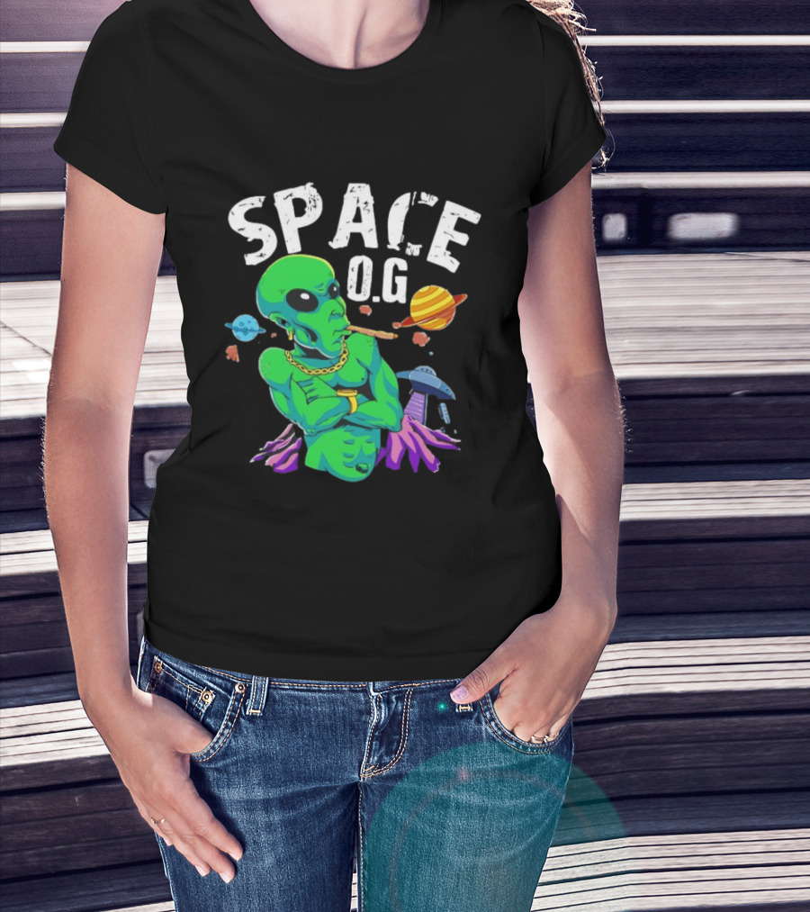 SPACE O.G. Alien Smoking Planets UFO Chain T-Shirt
