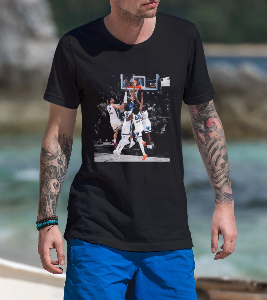 Anthony Black Dunking Against Grizzlies Players Defense T-Shirt