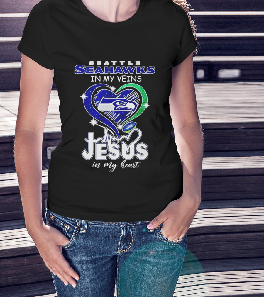 Seattle Seahawks In My Veins Jesus In My Heart Diamond Heartbeat T-Shirt