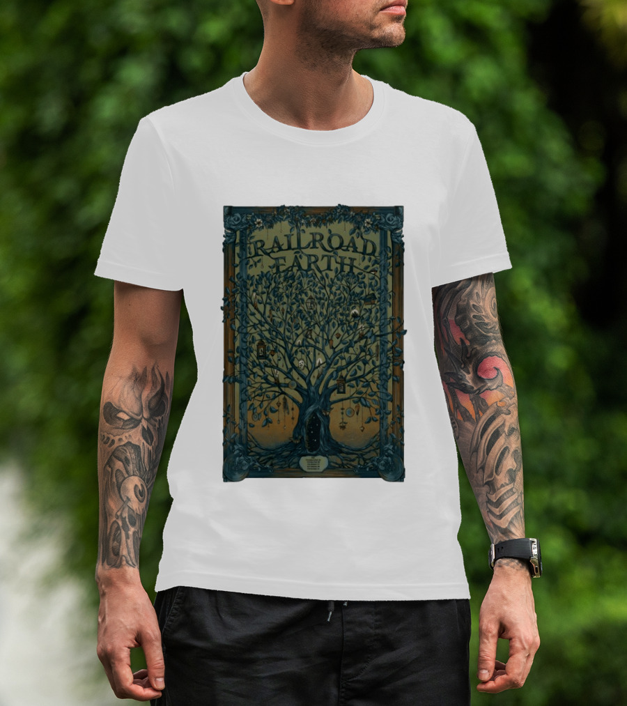 Railroad Earth Northeast Tour Winter 2026 Tree Lanterns And Ornaments T-Shirt