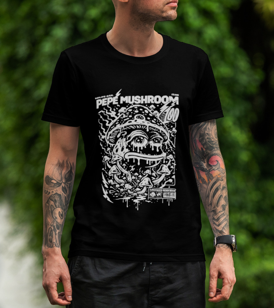 Pepe Mushroom Trippy Frog Motif T-Shirt
