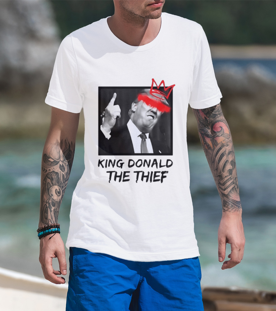 King Donald The Thief Red Crown Graffiti T-Shirt