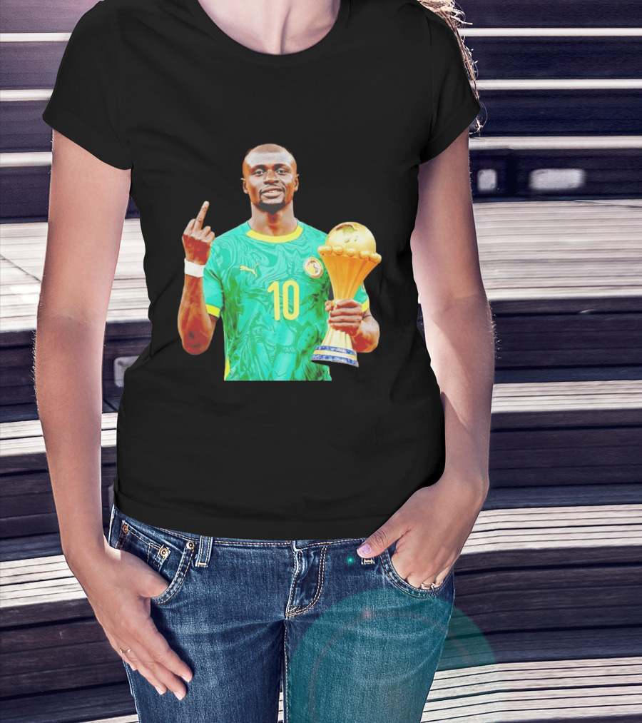 Sadio Mane Number 10 Senegal Jersey Holding Trophy Middle Finger T-Shirt