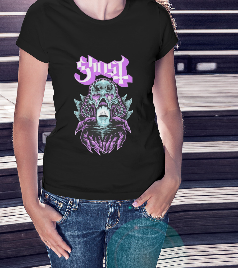 Ghost Tunnel Love Skull With Purple Heart Eyes And Ship T-Shirt
