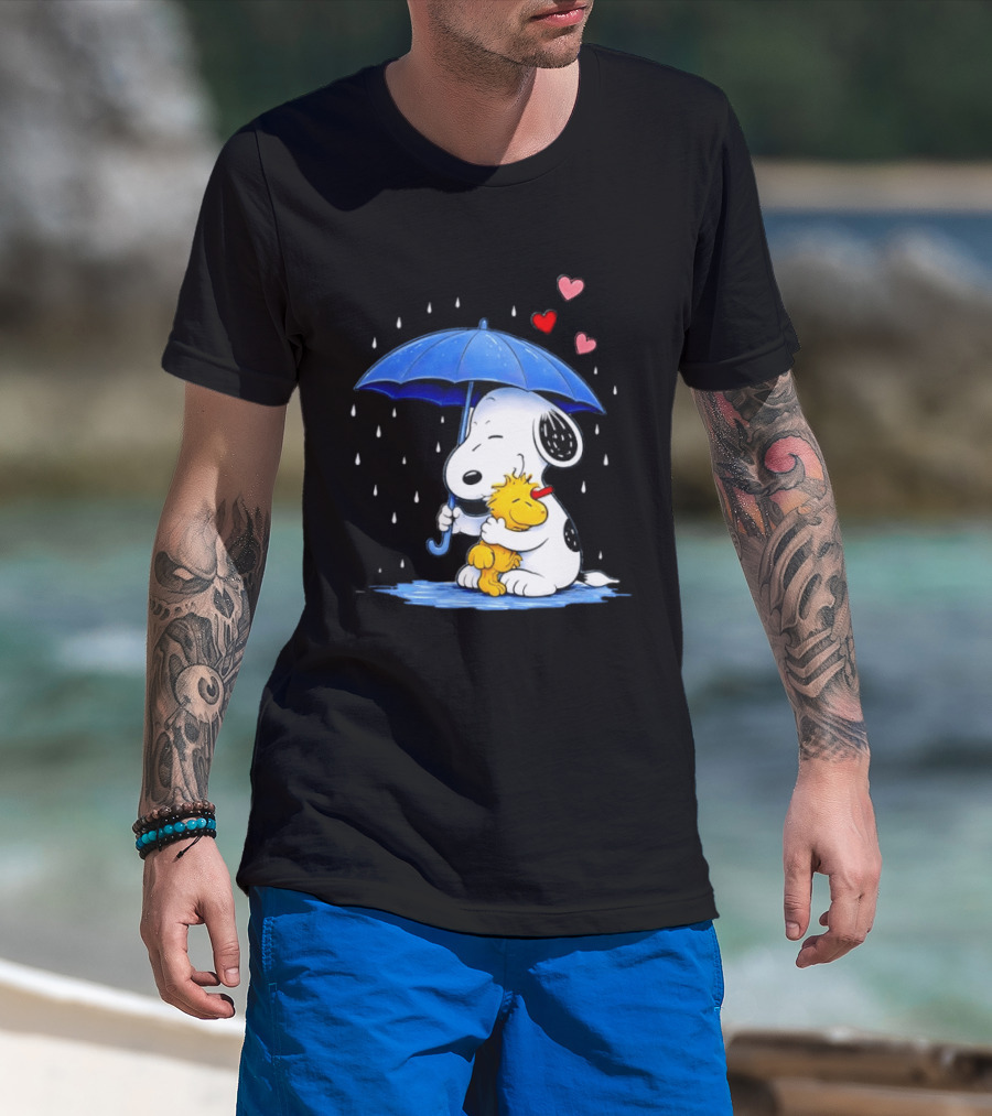 Snoopy Woodstock Umbrella Hearts Rain Hugging T-Shirt