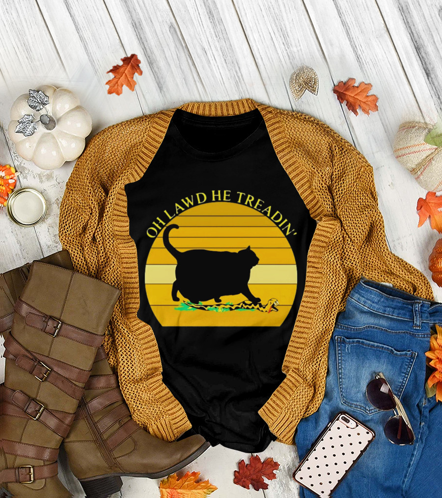 Oh Lawd He Treadin' Black Cat Vintage Retro Sunset T-Shirt