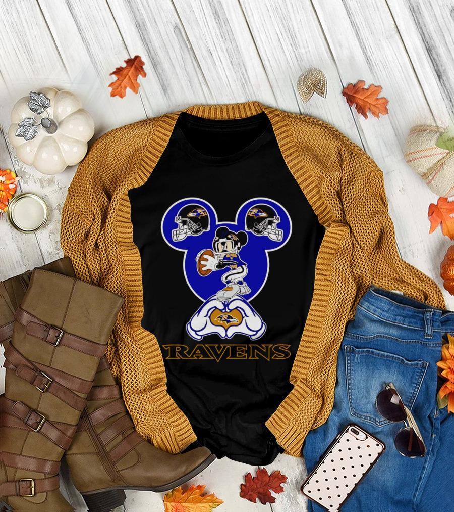 Baltimore Ravens Mickey Mouse Heart Hands Football Helmets T-Shirt