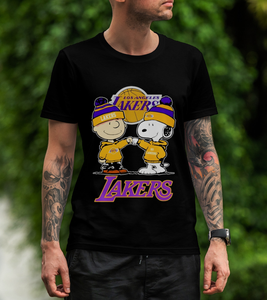 Charlie Brown Snoopy Fist Bump Los Angeles Lakers Basketball Fan Gear T-Shirt