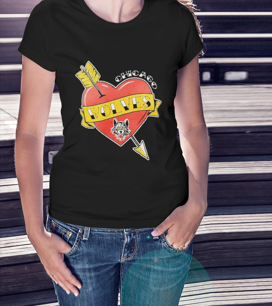 Chicago Wolves Heart Arrow Banner T-Shirt