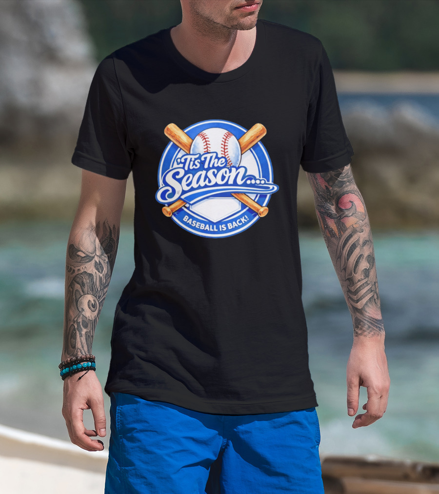 Tis The Season Baseball Is Back Baseball Bats And Ball Circle T-Shirt