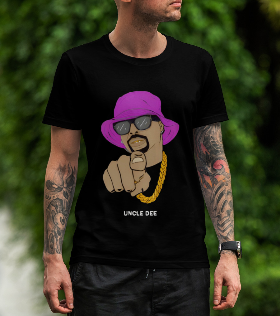 UNCLE DEE Finger Pointing Sunglasses Chain Purple Hat T-Shirt