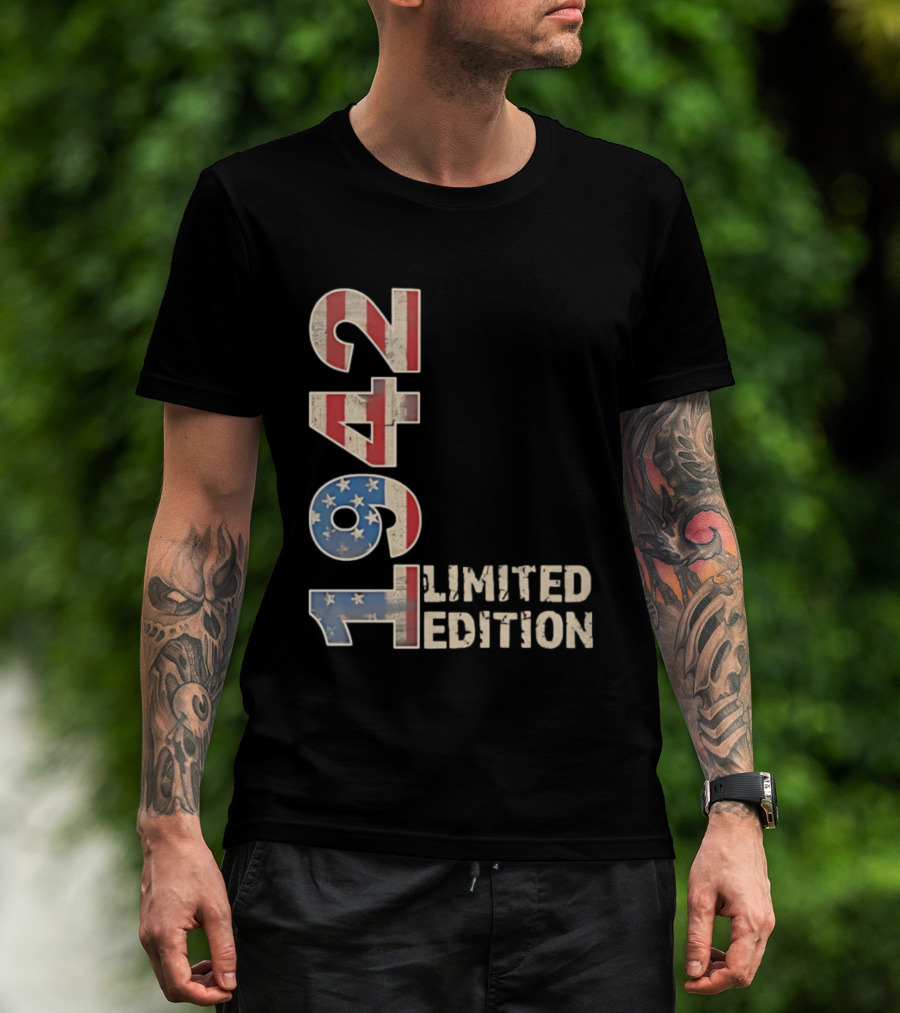 USA 1942 Limited Edition American Flag T-Shirt