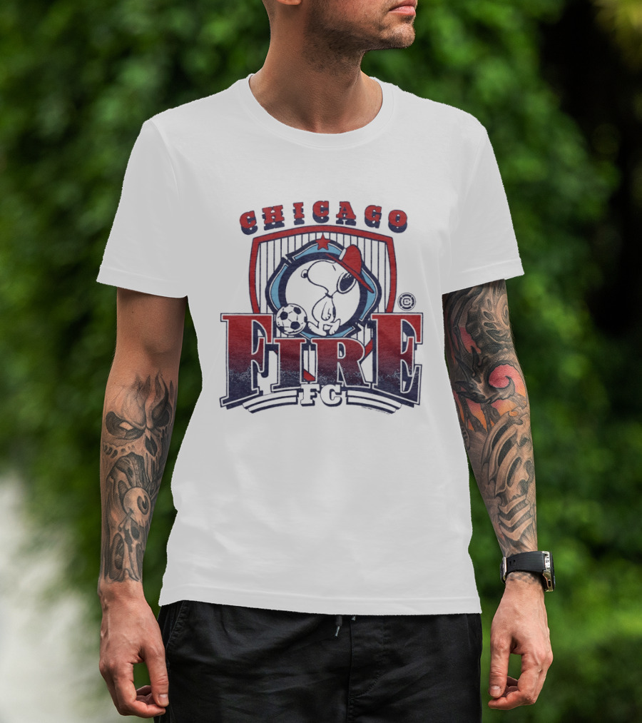 Peanuts Snoopy Chicago Fire FC Collaboration With Soccer Ball And Hat T-Shirt