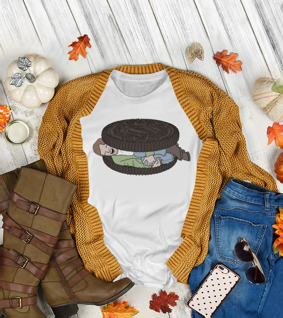 IGIKTNTY Oreola Man Inside Cookie T-Shirt