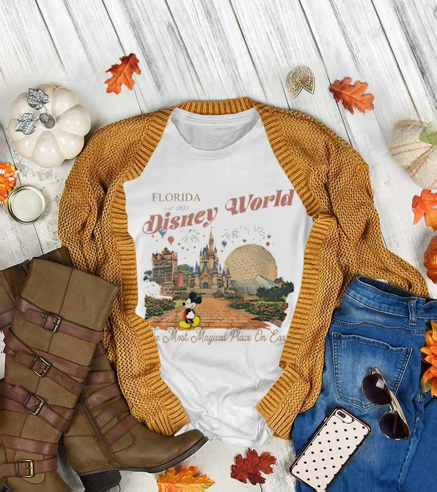 Florida Disney World Est 1971 The Most Magical Place On Earth Mickey Mouse Castle Spaceship Earth T-Shirt