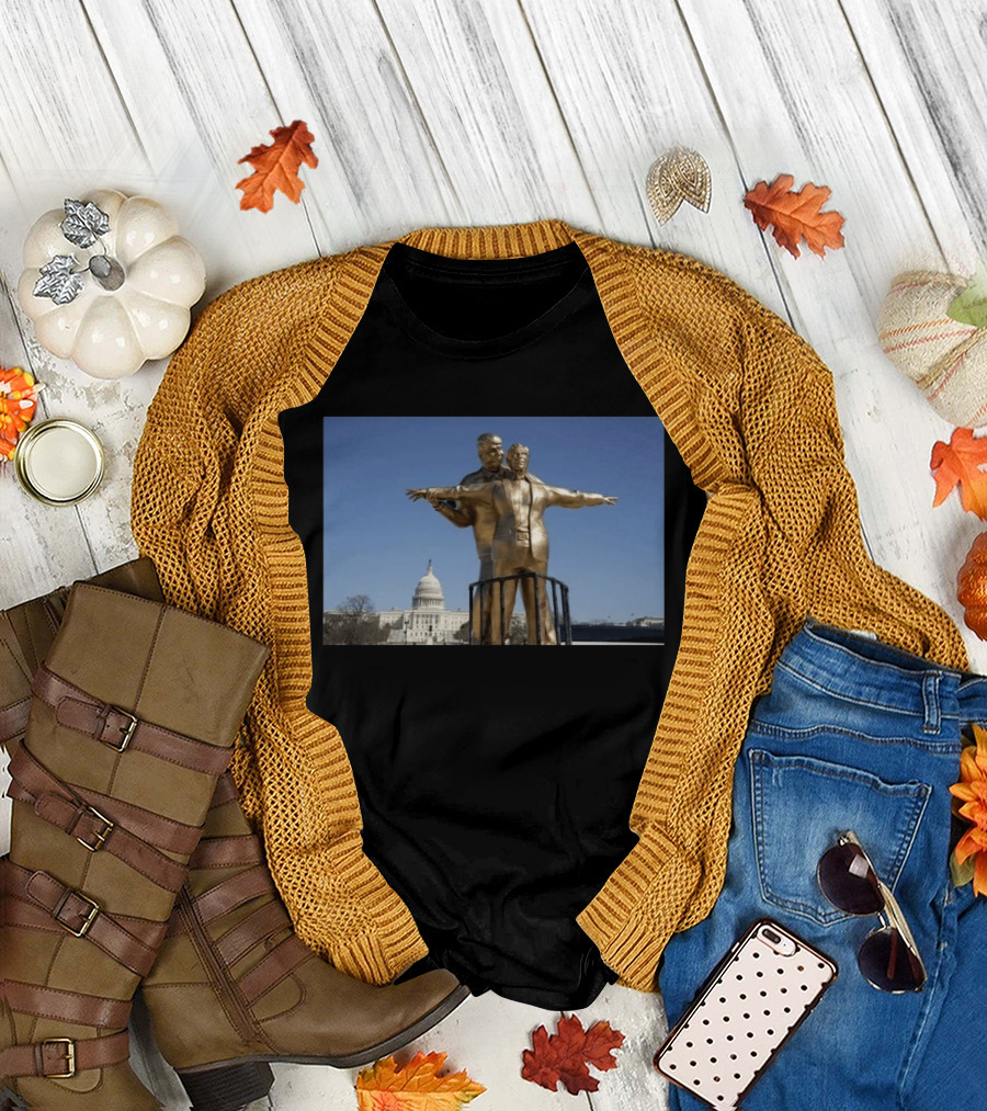 Top Trump Epstein Titanic Capitol Hill Statue T-Shirt
