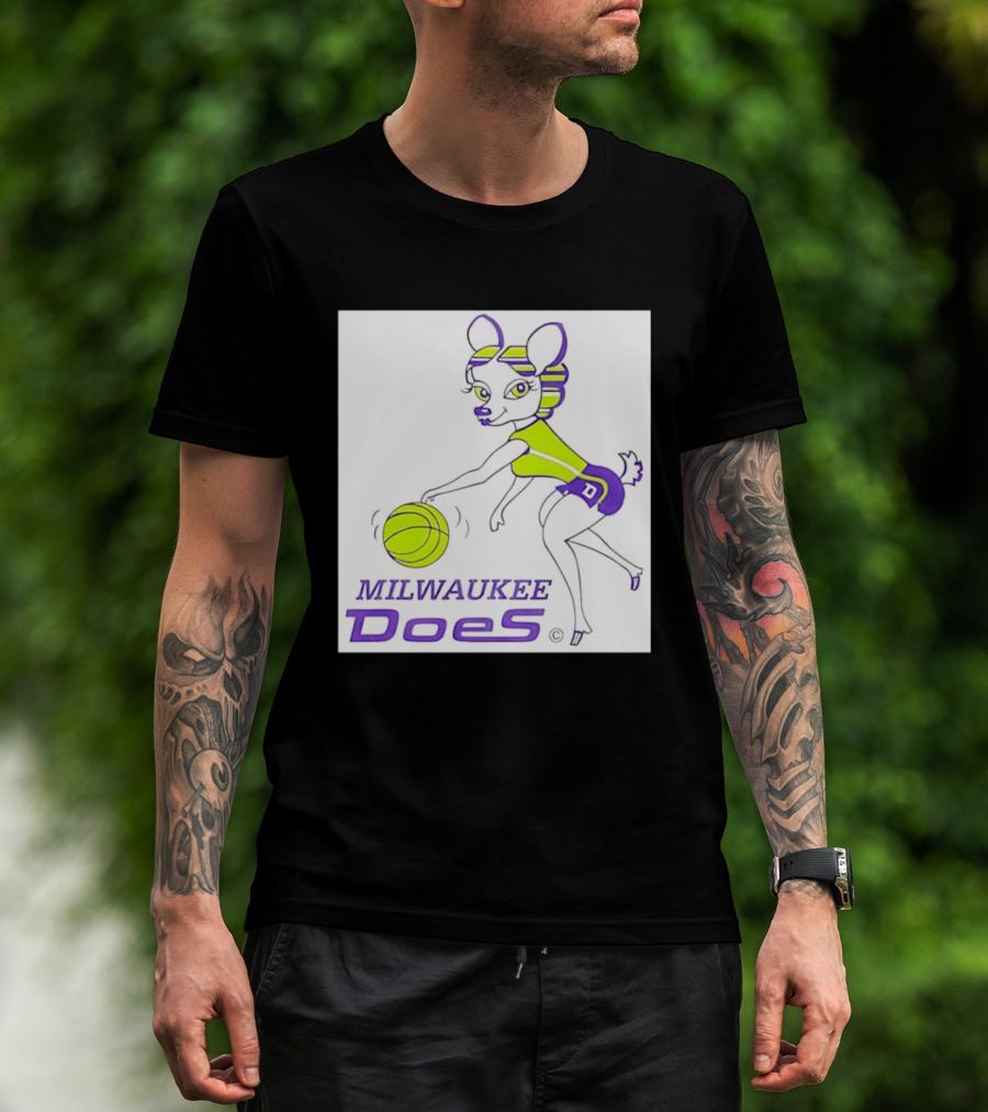 Milwaukee Does WPBL Vintage Basketball T-Shirt