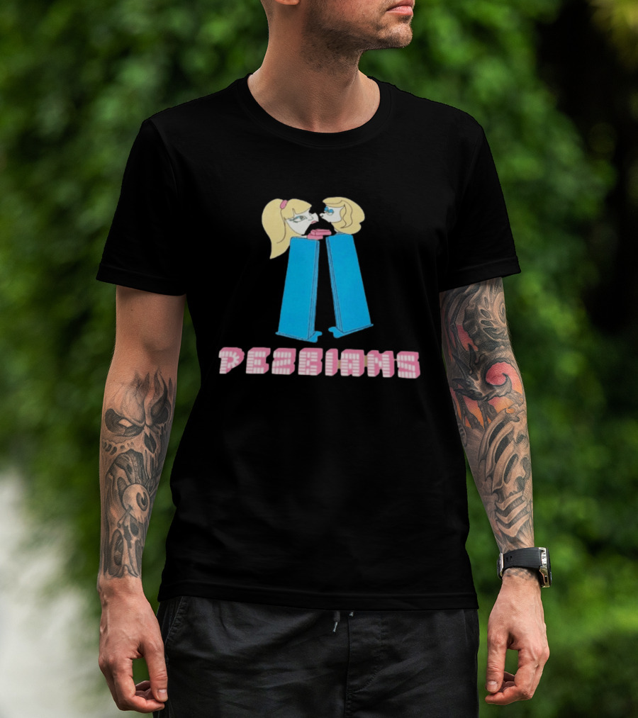 Pesbians Blonde Couple Kissing Meme Pez Dispenser T-Shirt