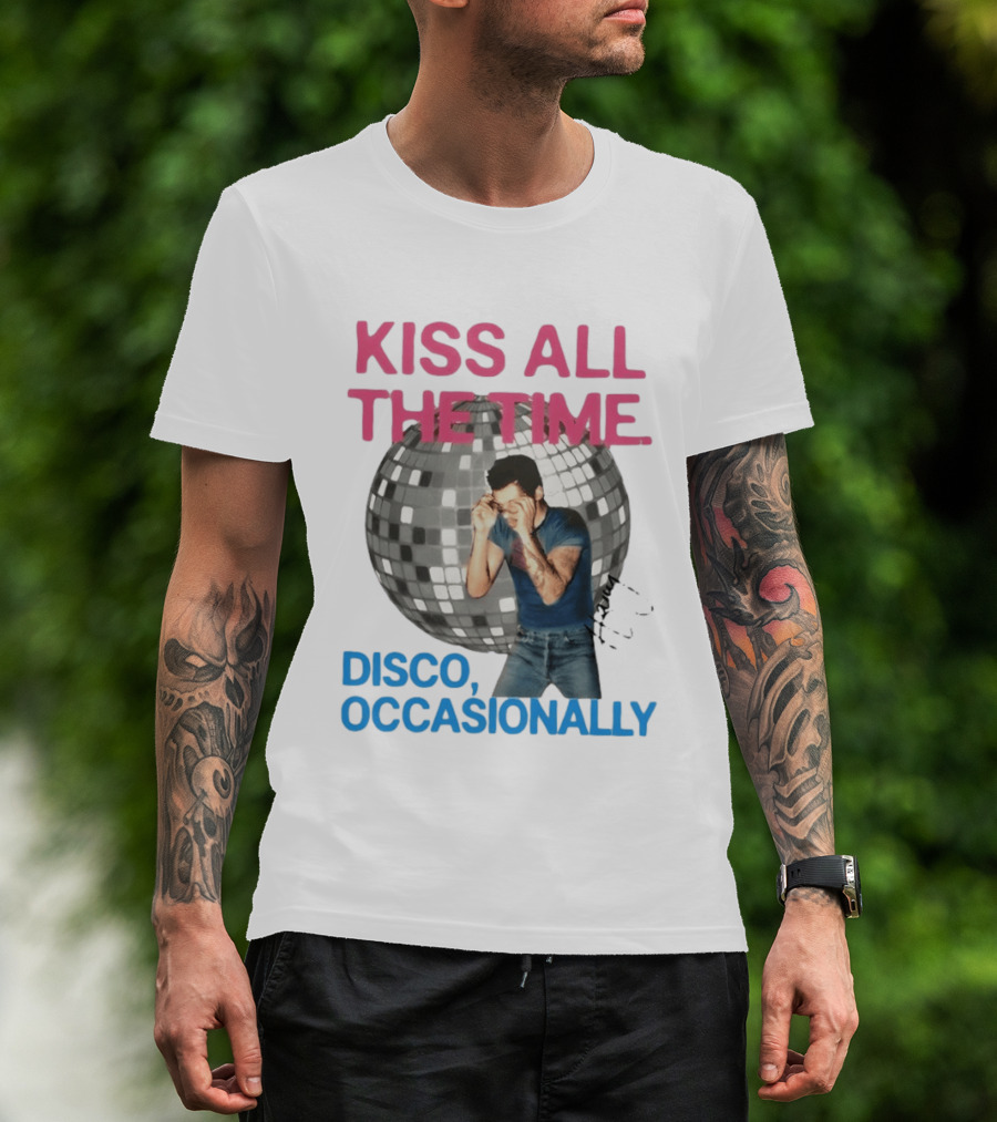 Kiss All The Time Disco Occasionally Retro Style Music Dance T-Shirt