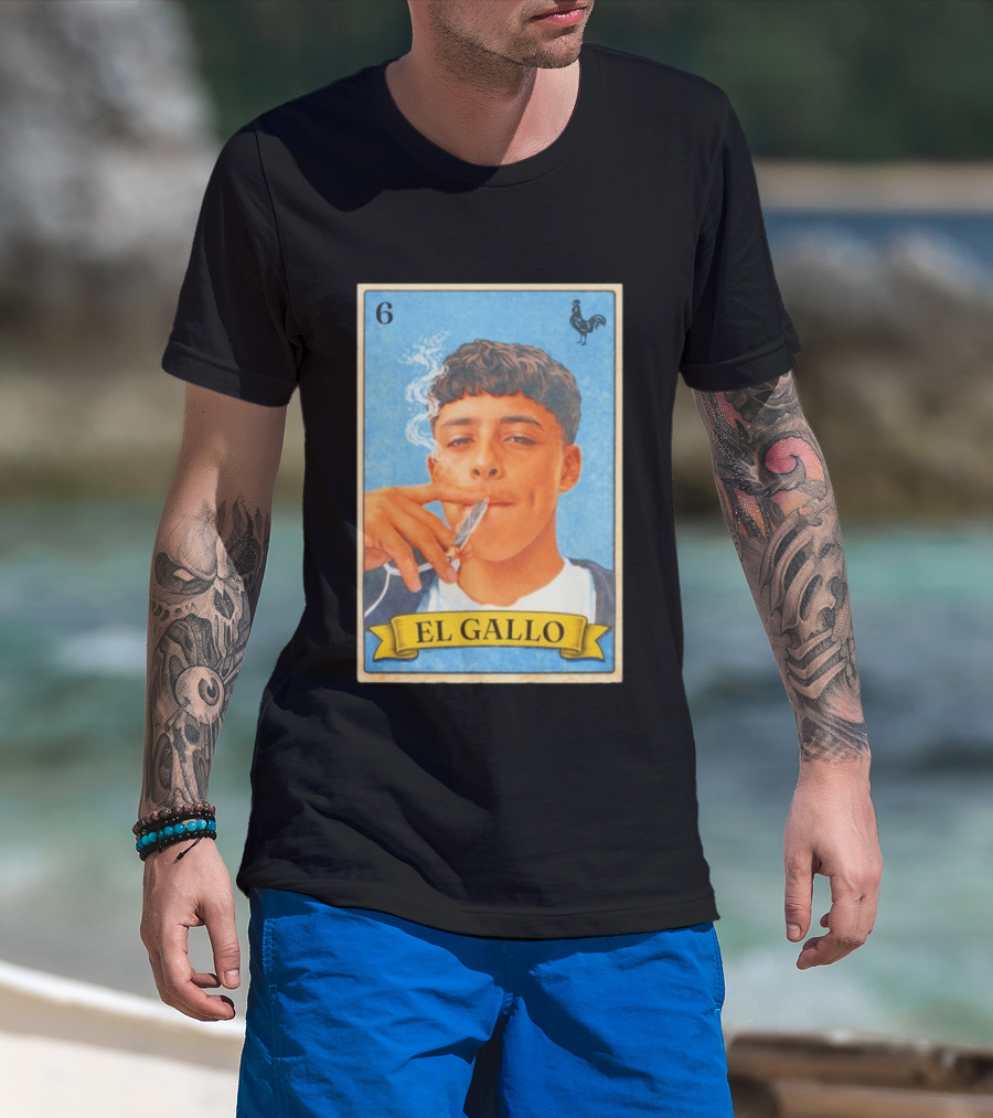 El Gallo Smoking Card 6 Rooster T-Shirt