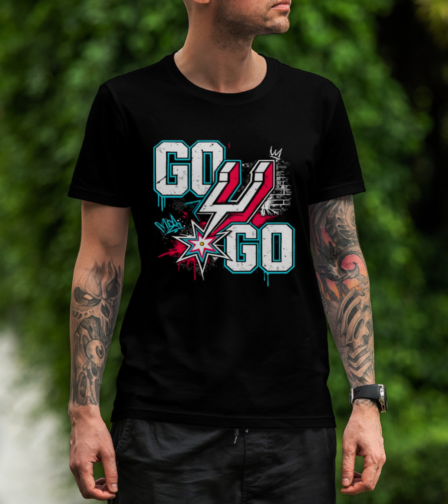 San Antonio Spurs Go Spurs Go Basketball Graffiti 4 Star T-Shirt