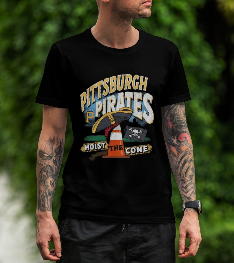 Pittsburgh Pirates Hoist The Cone Skull Flag T-Shirt