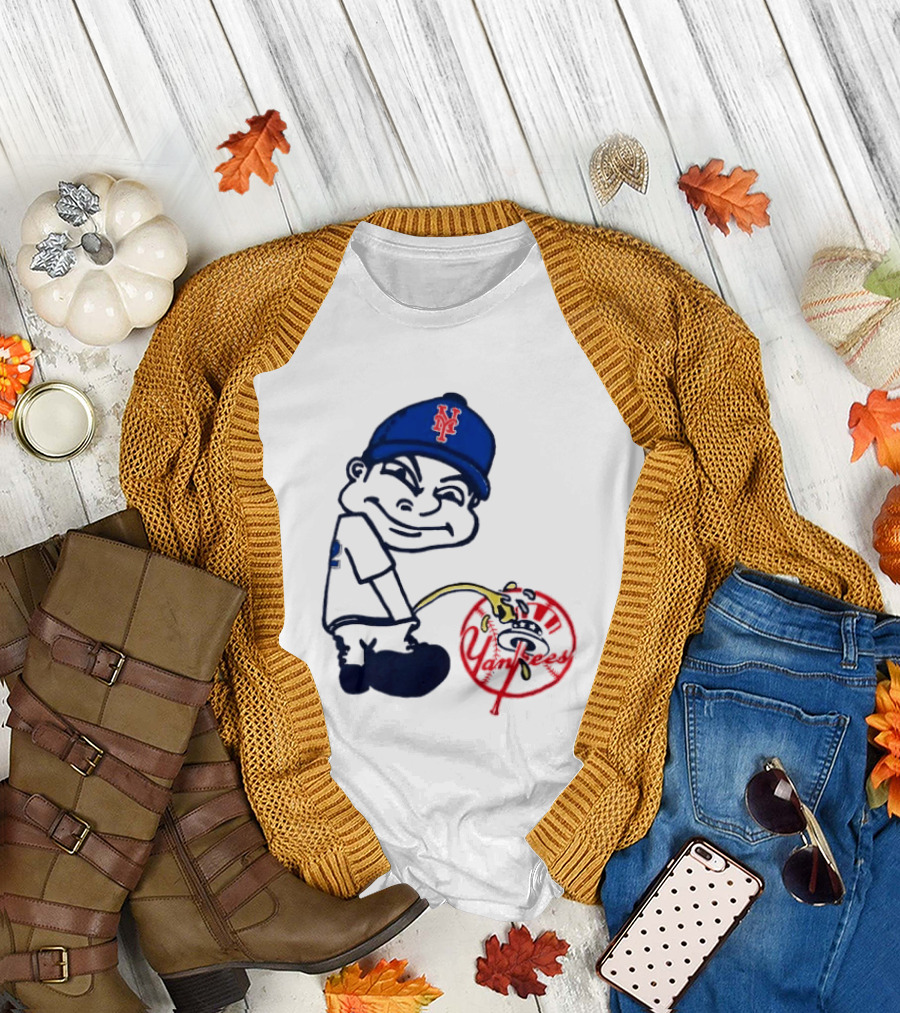New York Mets Fans Rivalry Yankees Humorous Cartoon T-Shirt