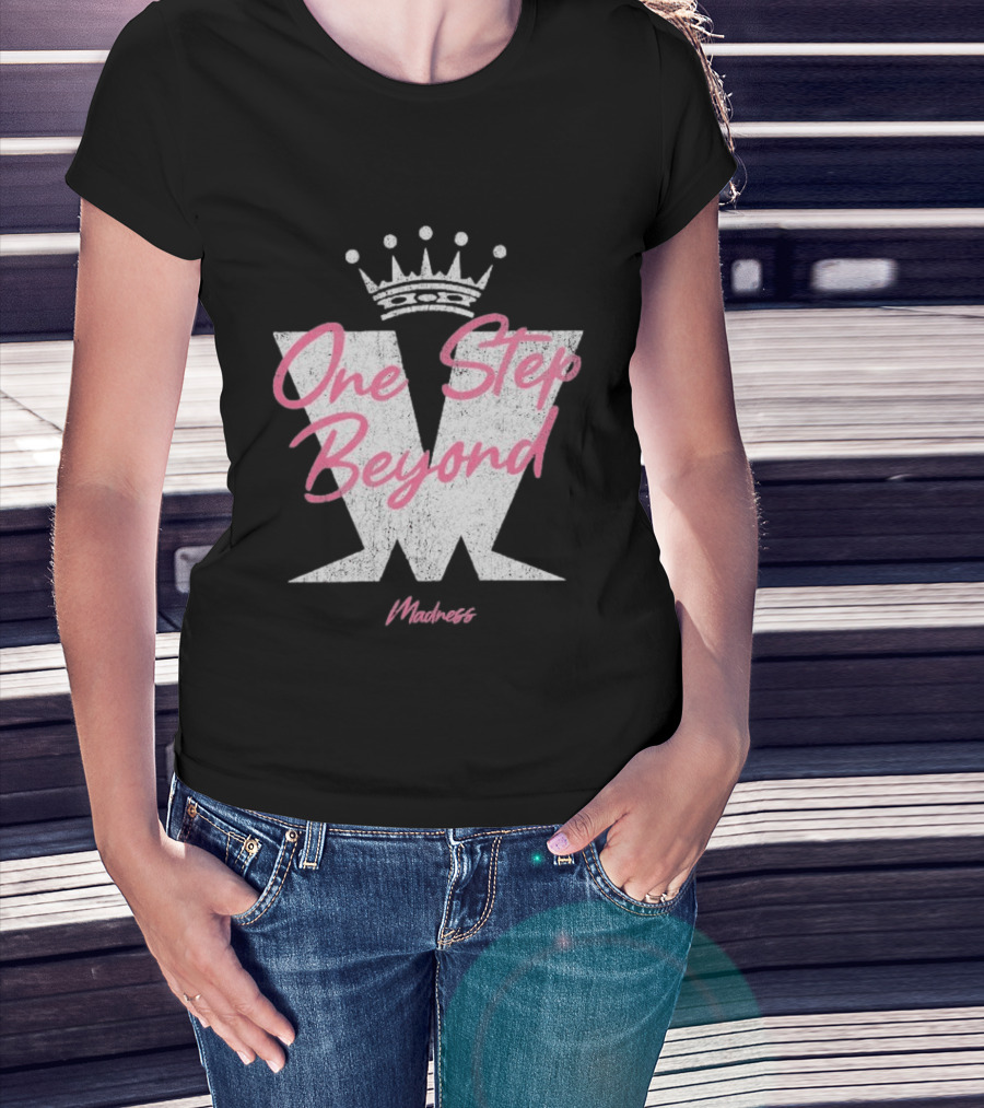 Madness One Step Beyond Crown Pink W T-Shirt