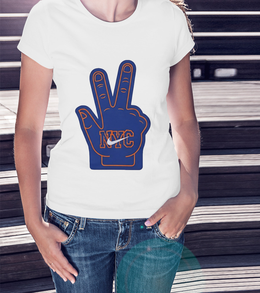 NYC Foam Finger Peace Sign New York Knicks Basketball T-Shirt