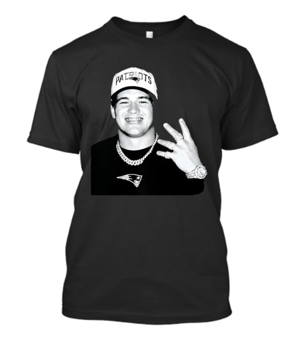 Drake Maye Patriots Cap Rings And Necklace T-Shirt