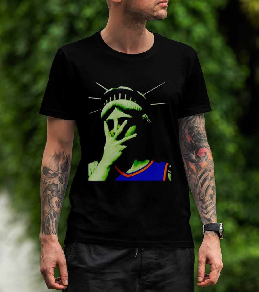 Statue Of Liberty New York Knicks Jersey Facepalm T-Shirt