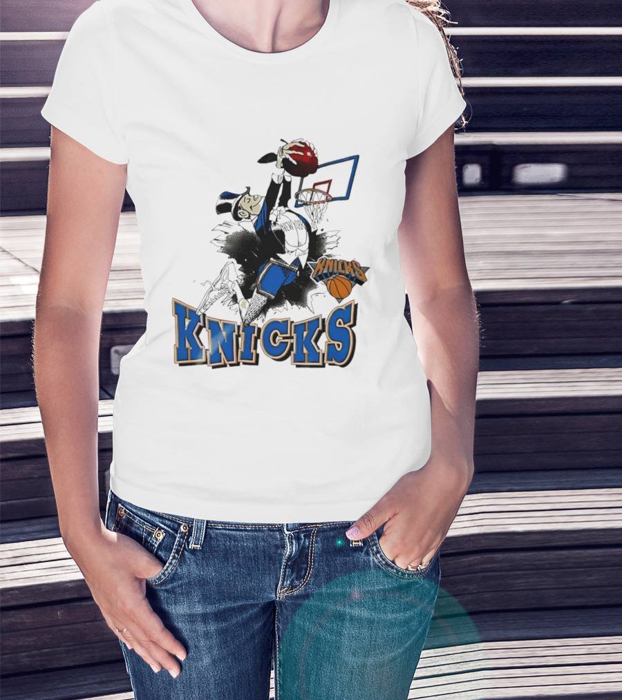 New York Knicks Dunking Red Apple Knicks Text Blue Basketball T-Shirt