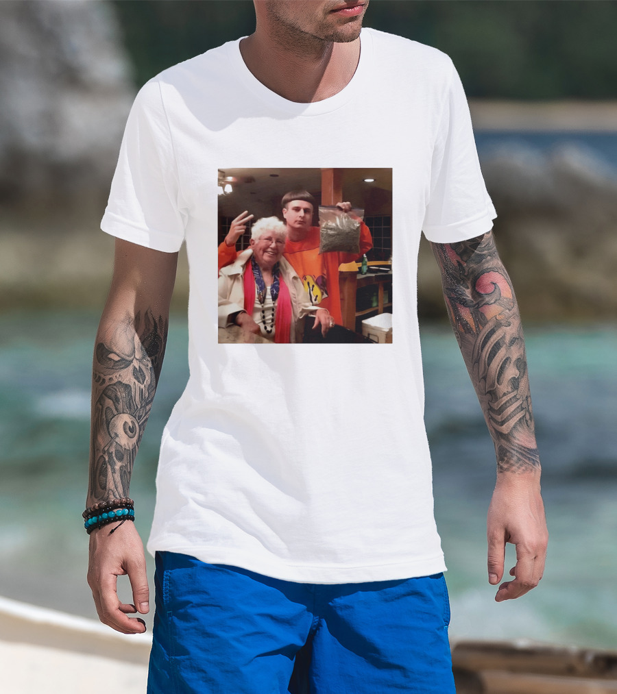 Oliver Tree Weed Grandma Memorial RIP Oliver Tree T-Shirt