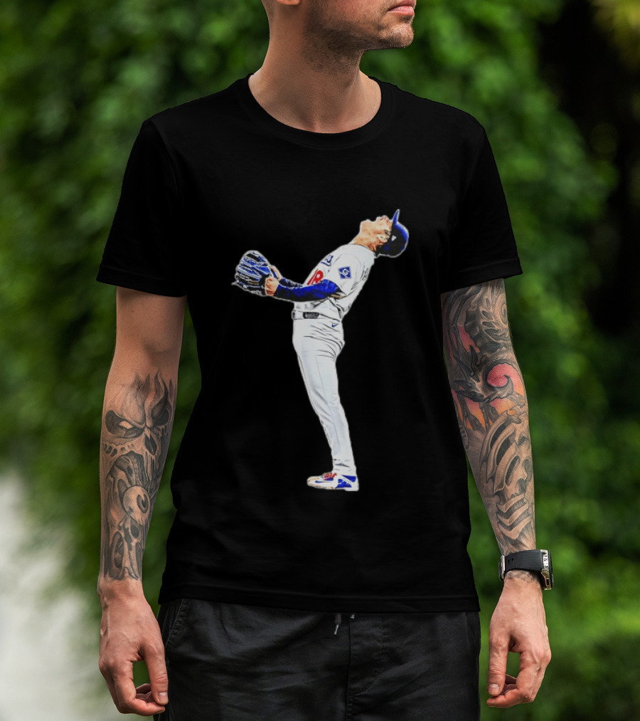 Yamamoto Yoshinobu Los Angeles Dodgers Baseball Player Celebration Pose T-Shirt