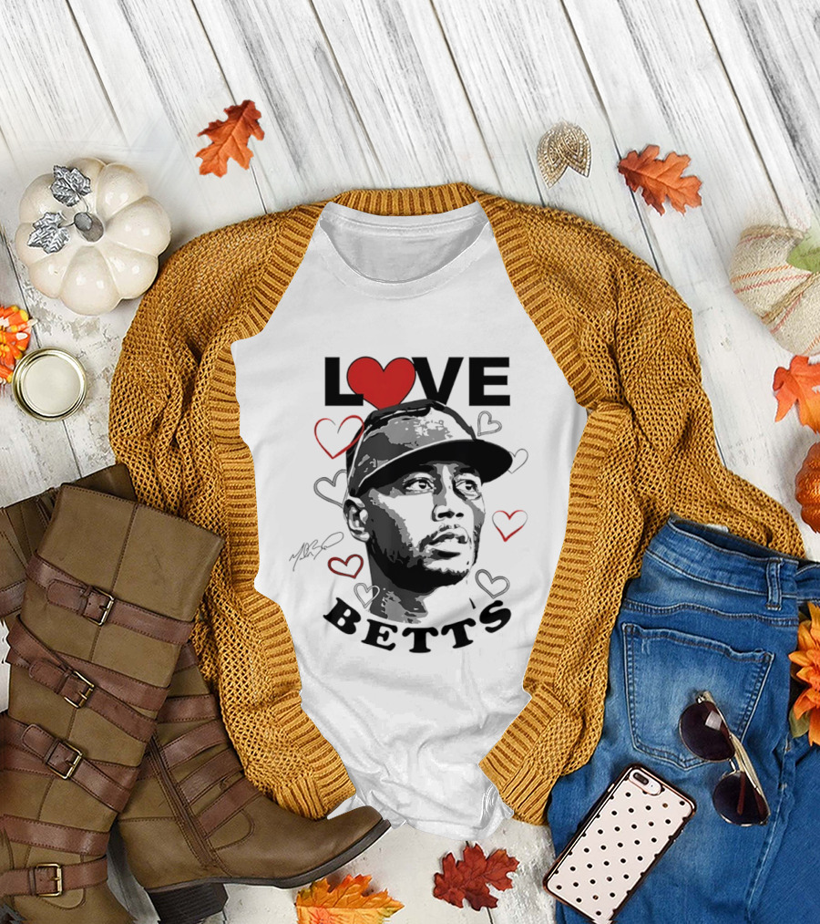 Love Betts Heart Baseball Los Angeles Dodgers Mookie T-Shirt