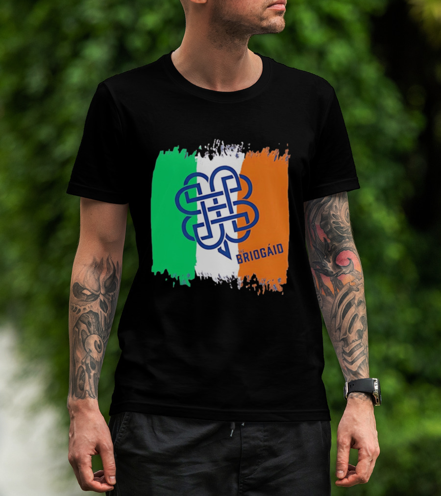 The Briogaid Irish Flag Celtic Knot Clover Ireland Shamrock T-Shirt