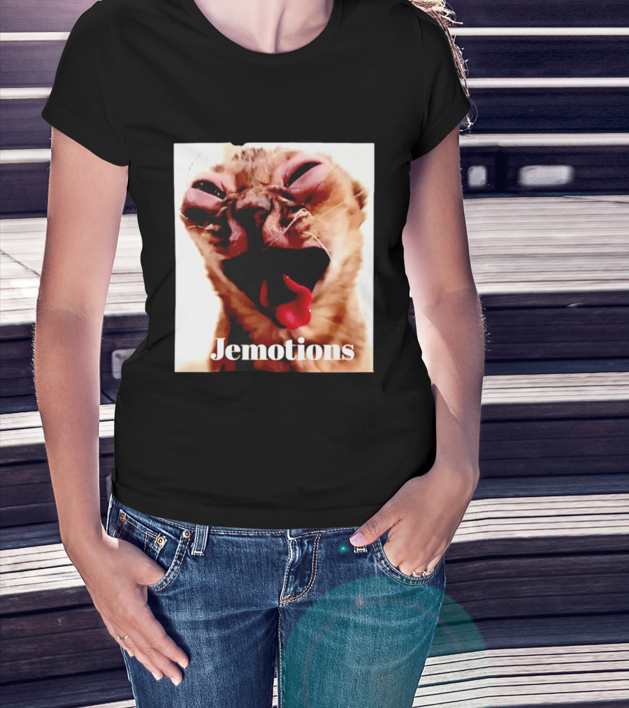 Jemotions Cat Funny Kitten Face Hilarious Expression T-Shirt